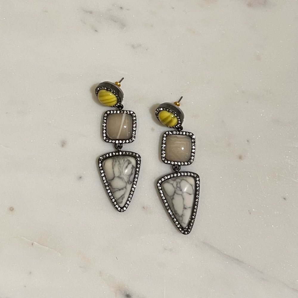 Drop earrings